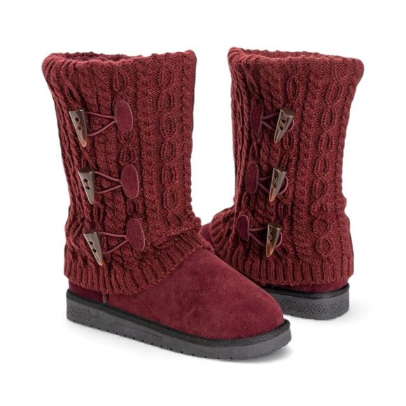 MUK LUKS Women’s Cheryl Cranberry Red Chelsea Boots New 7 - Picture 2 of 6